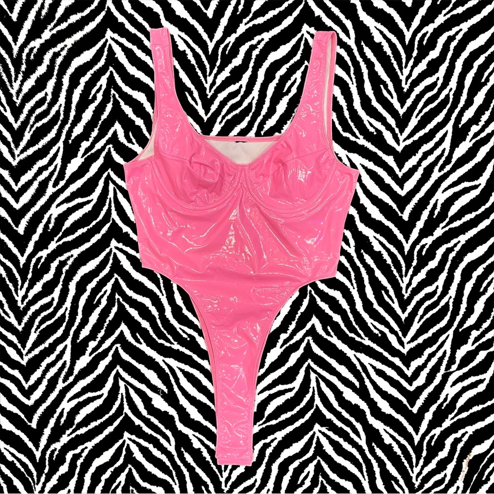 ★ Light Pink Faux-Latex Bodysuit ★